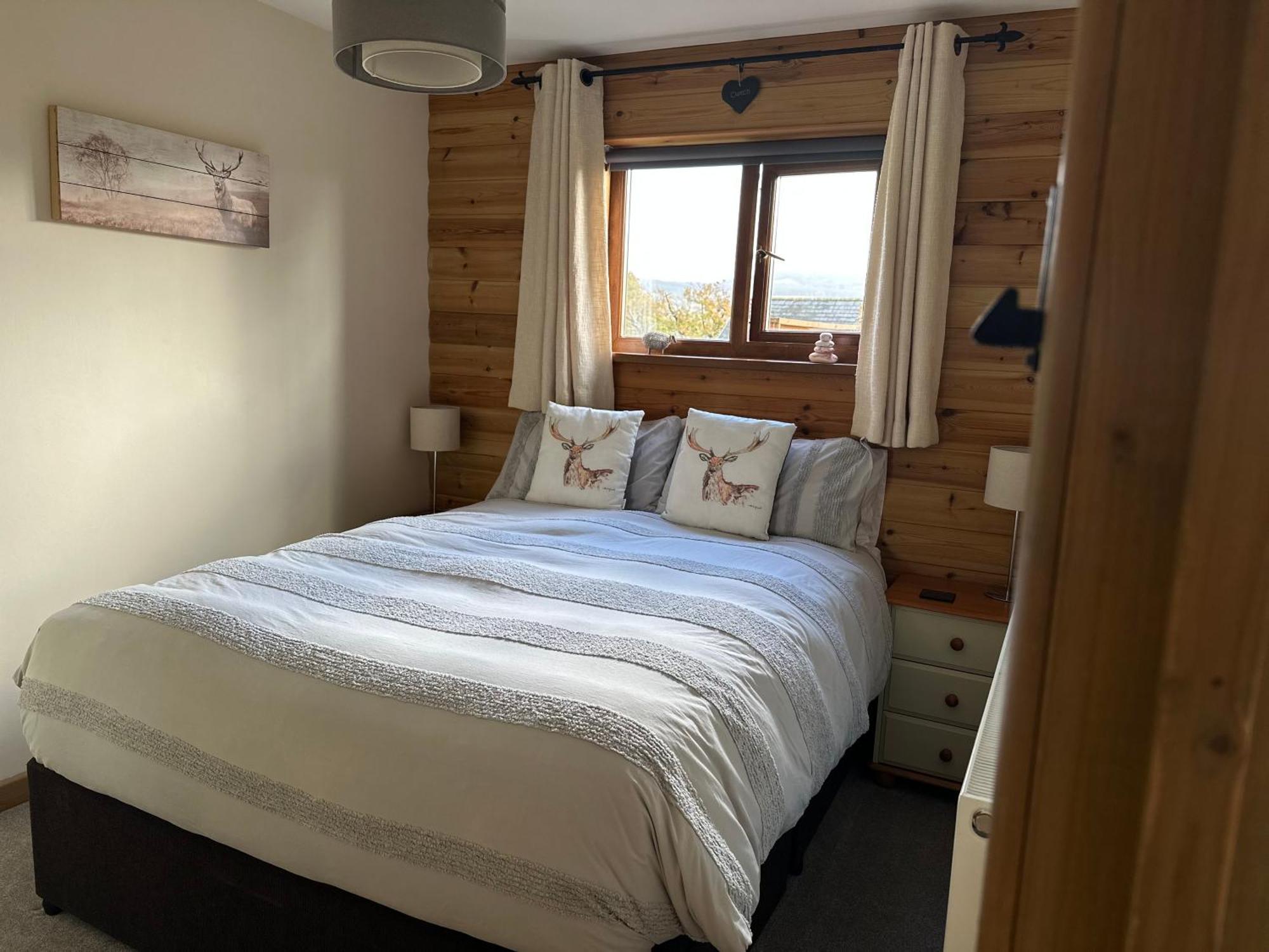Swansea Log Cabin Pontardawe Exterior foto